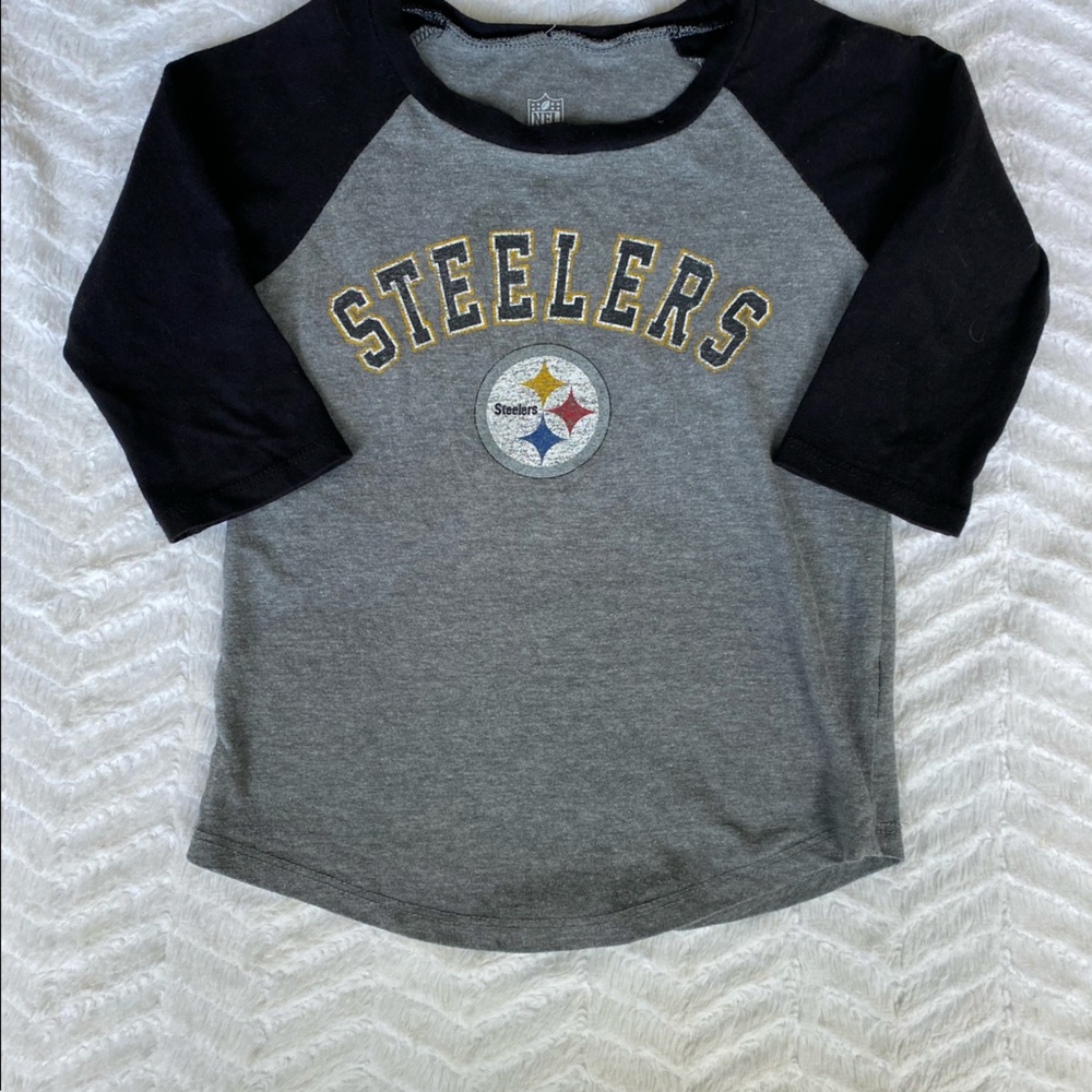 Girls Pittsburgh Steelers 3/4 length shirt size XS